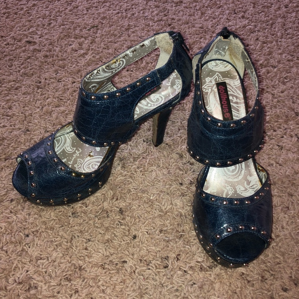 Blue heels